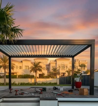 Retractable pergola in Dubai Retractable pergola in Dubai